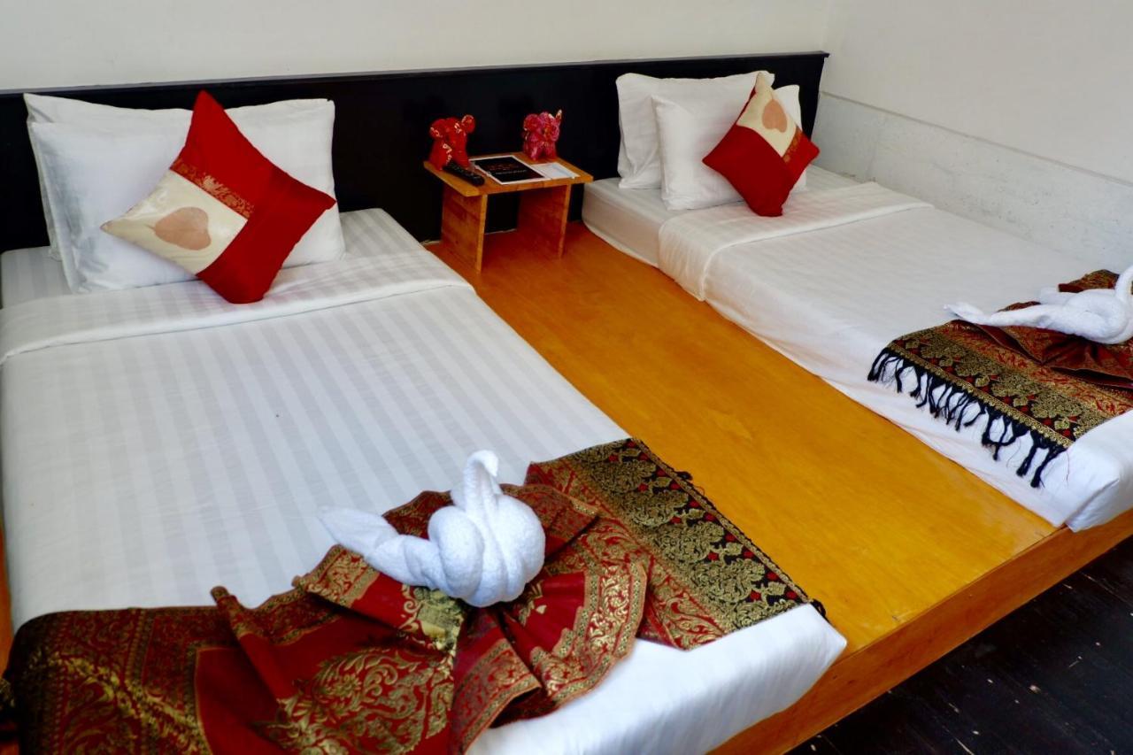 1004 Boutique Hotel 시엠리아프 외부 사진