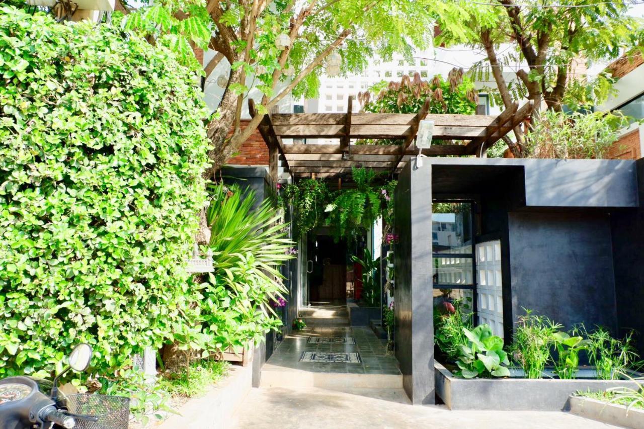 1004 Boutique Hotel 시엠리아프 외부 사진