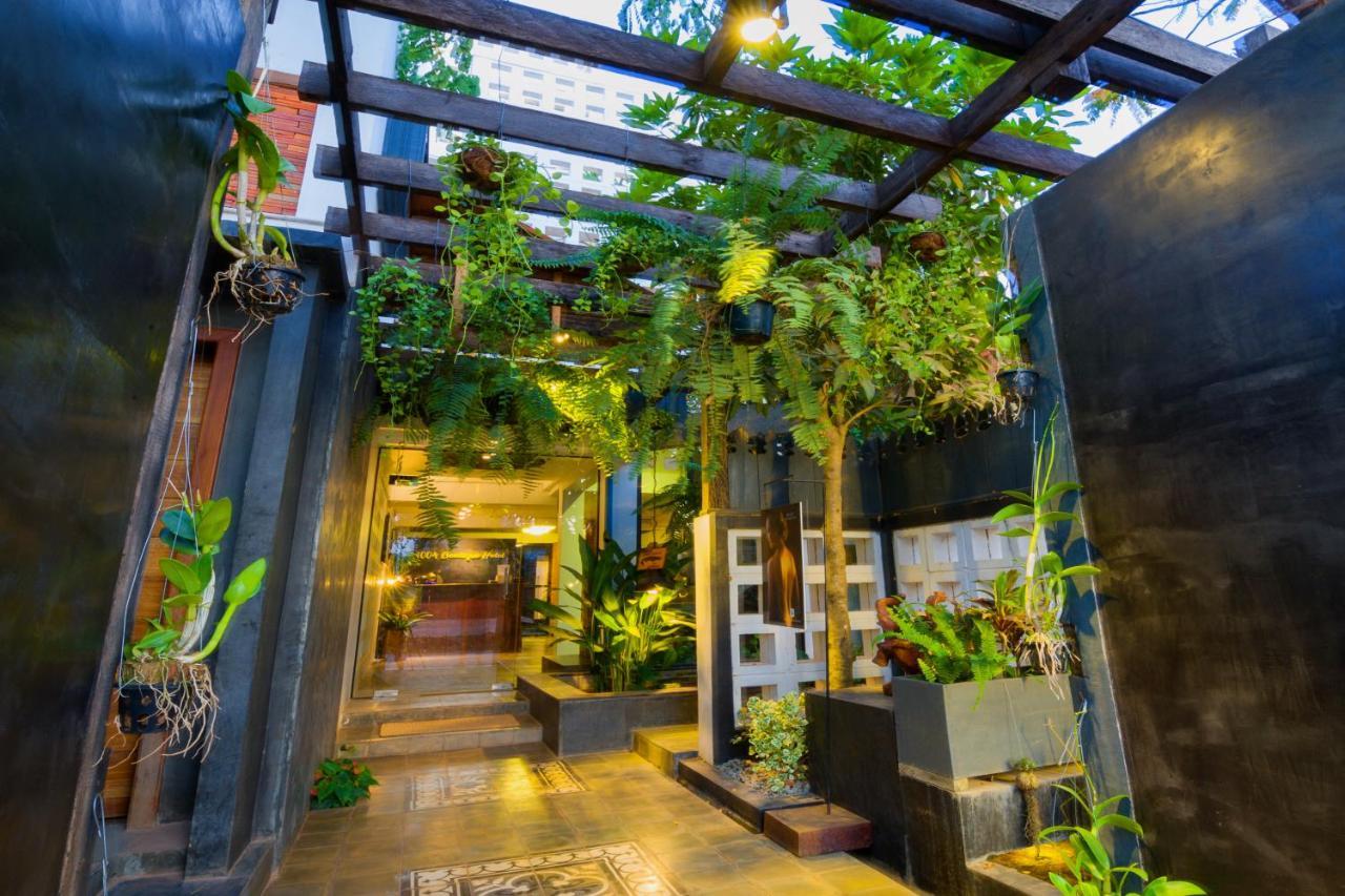 1004 Boutique Hotel 시엠리아프 외부 사진