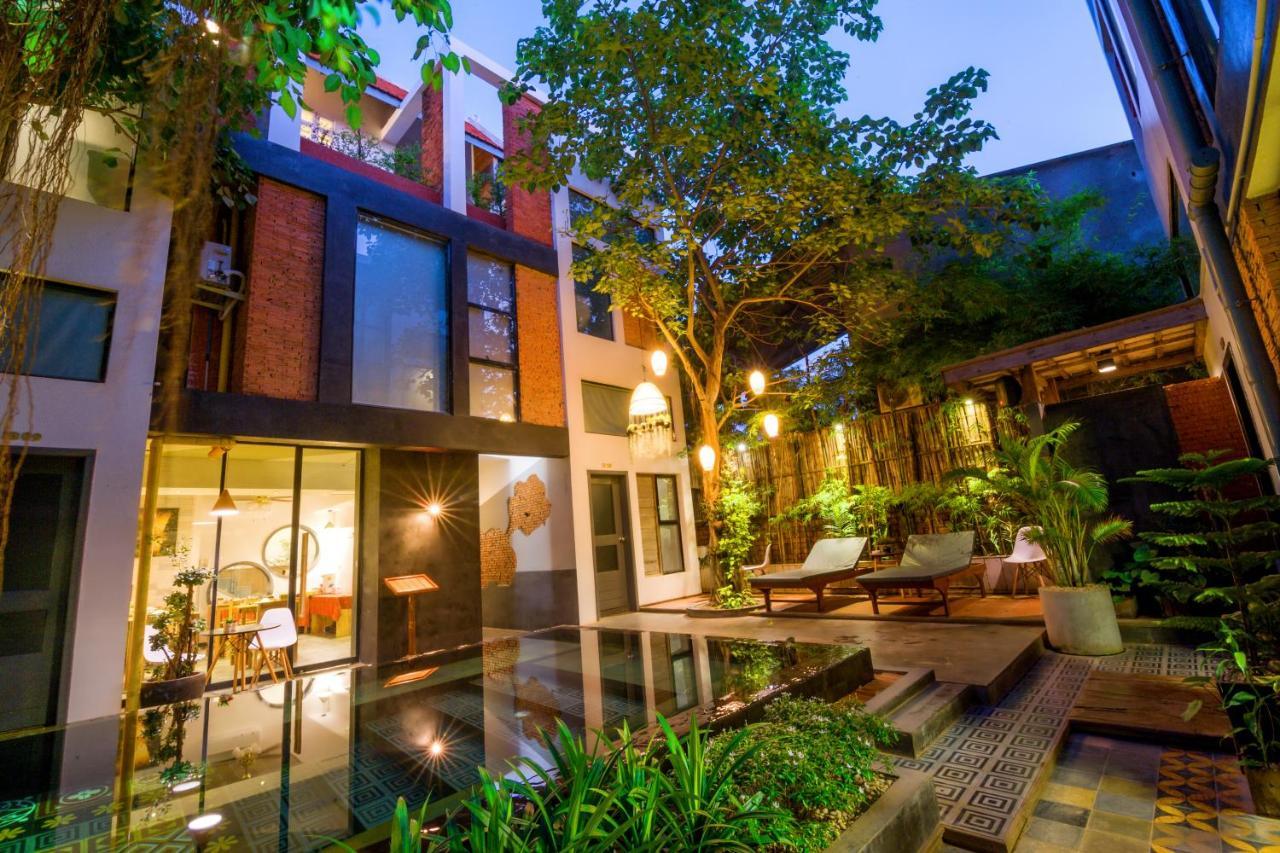 1004 Boutique Hotel 시엠리아프 외부 사진