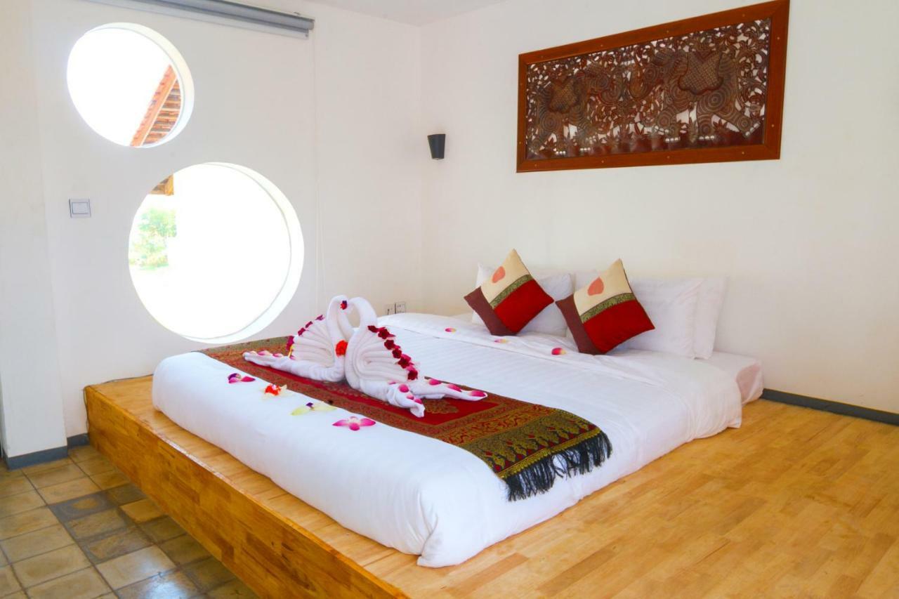 1004 Boutique Hotel 시엠리아프 외부 사진